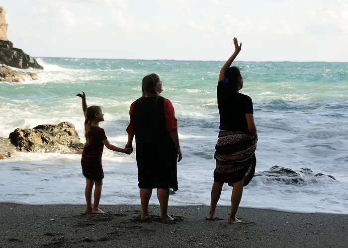 מלון Koru Club 4*